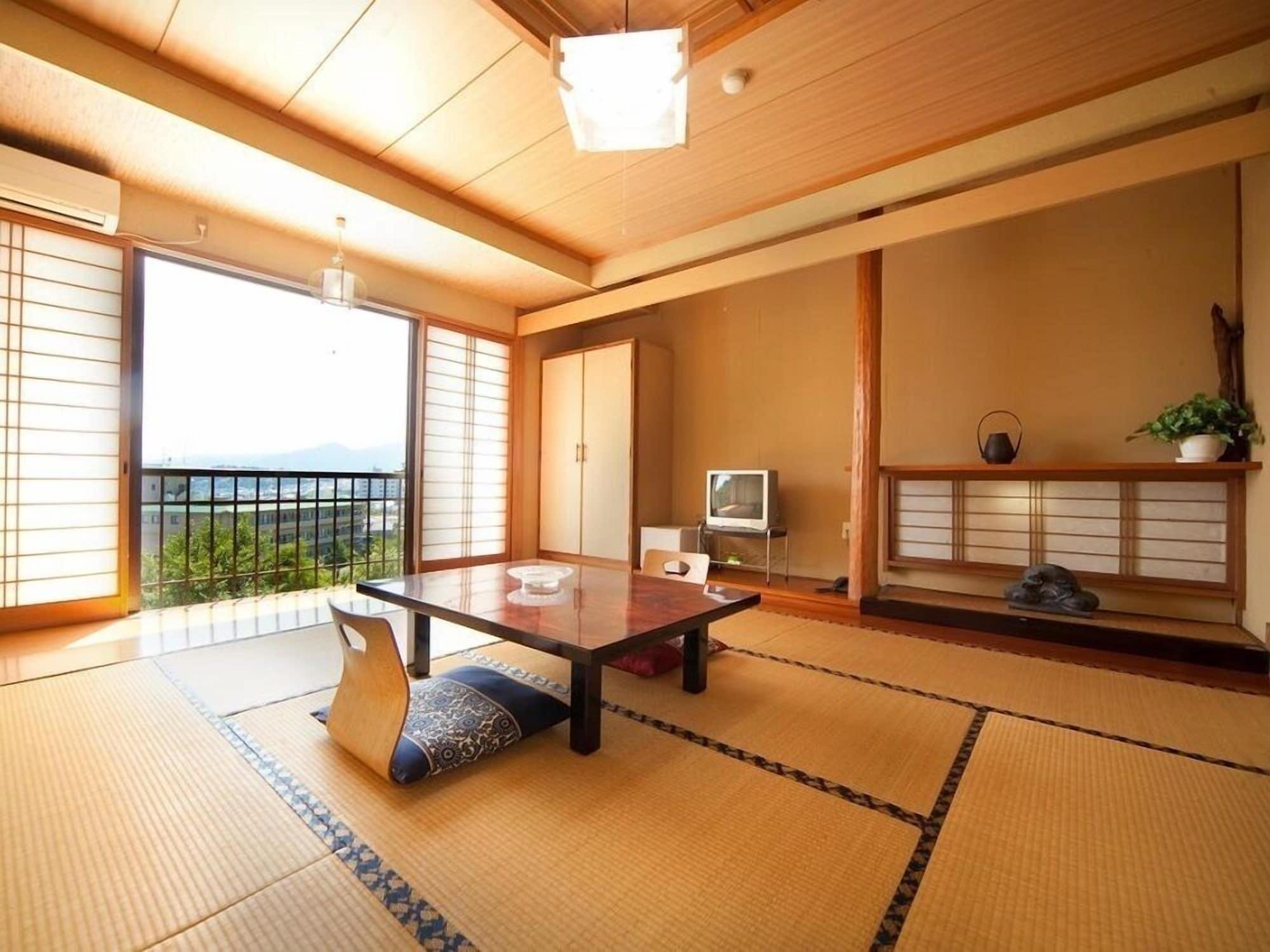Yumoto Miyoshi Hotel Beppu Kültér fotó